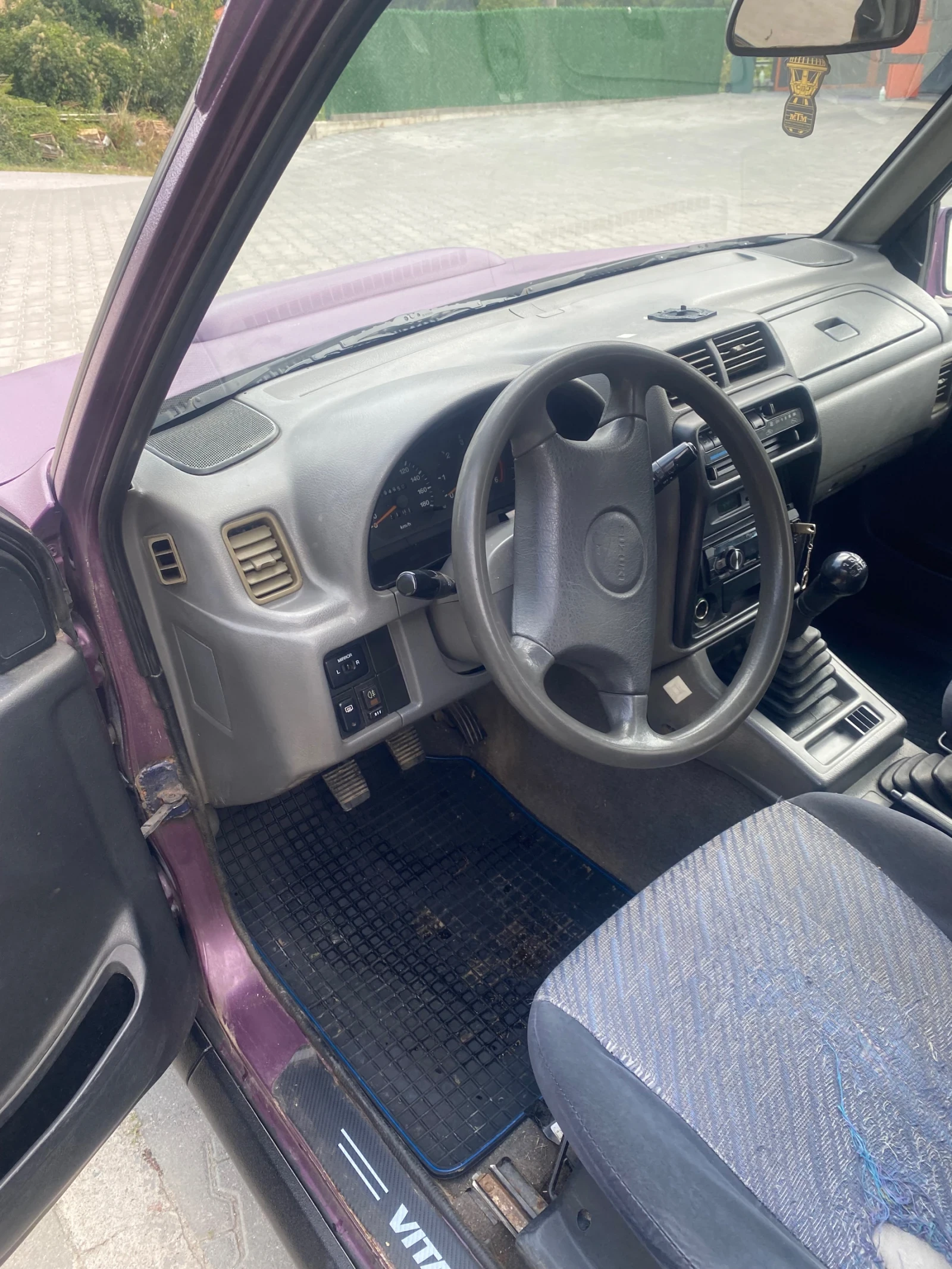 Suzuki Vitara 1.9tdi, снимка 10 - Автомобили и джипове - 55904896