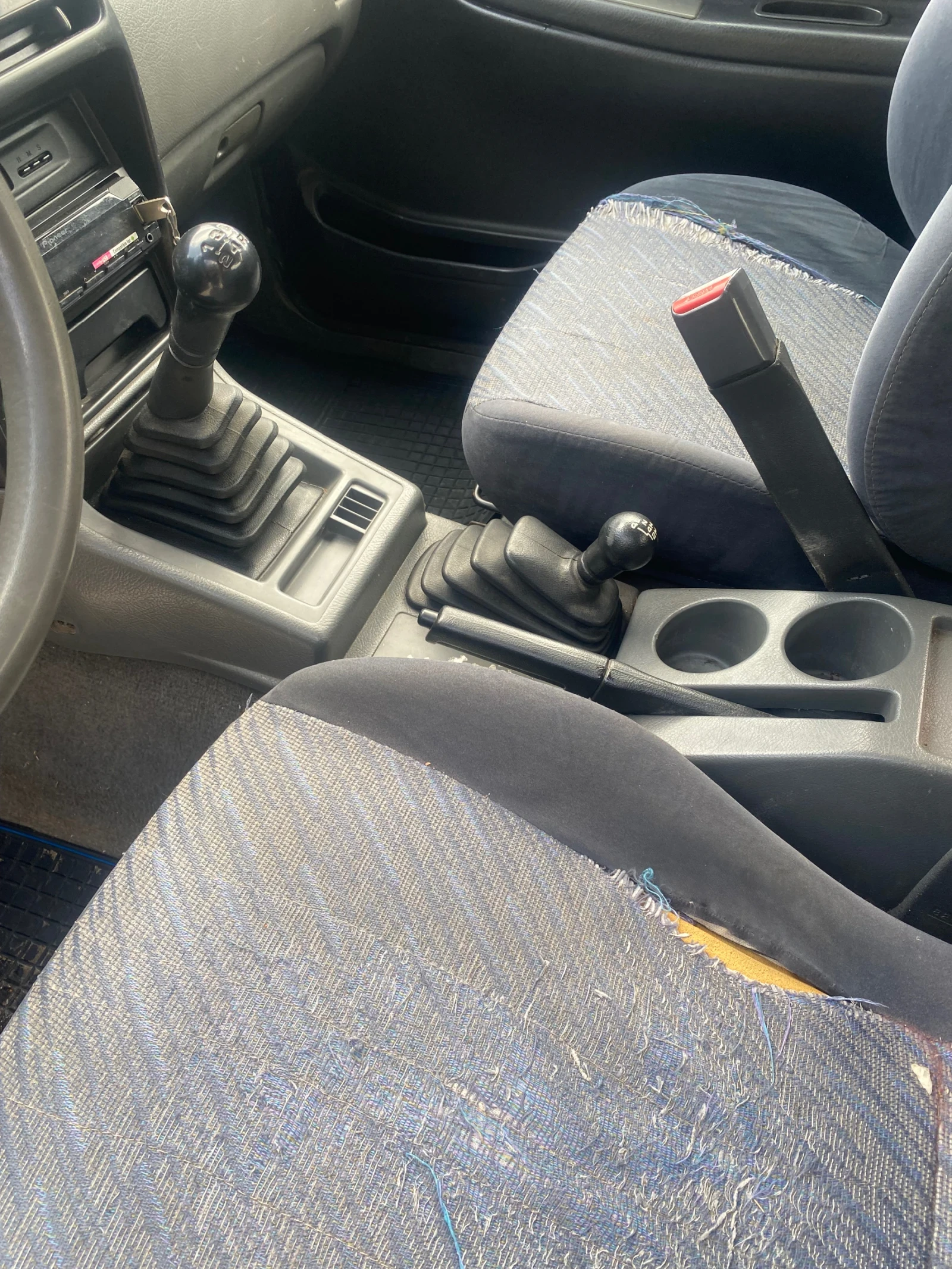 Suzuki Vitara 1.9tdi, снимка 6 - Автомобили и джипове - 55904896