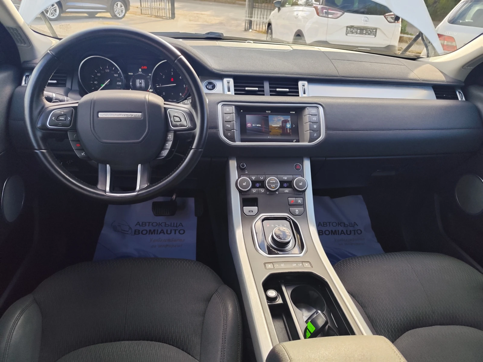 Land Rover Range Rover Evoque 2.0D/4X4/EURO6B/LED/XENON, снимка 8 - Автомобили и джипове - 56214108