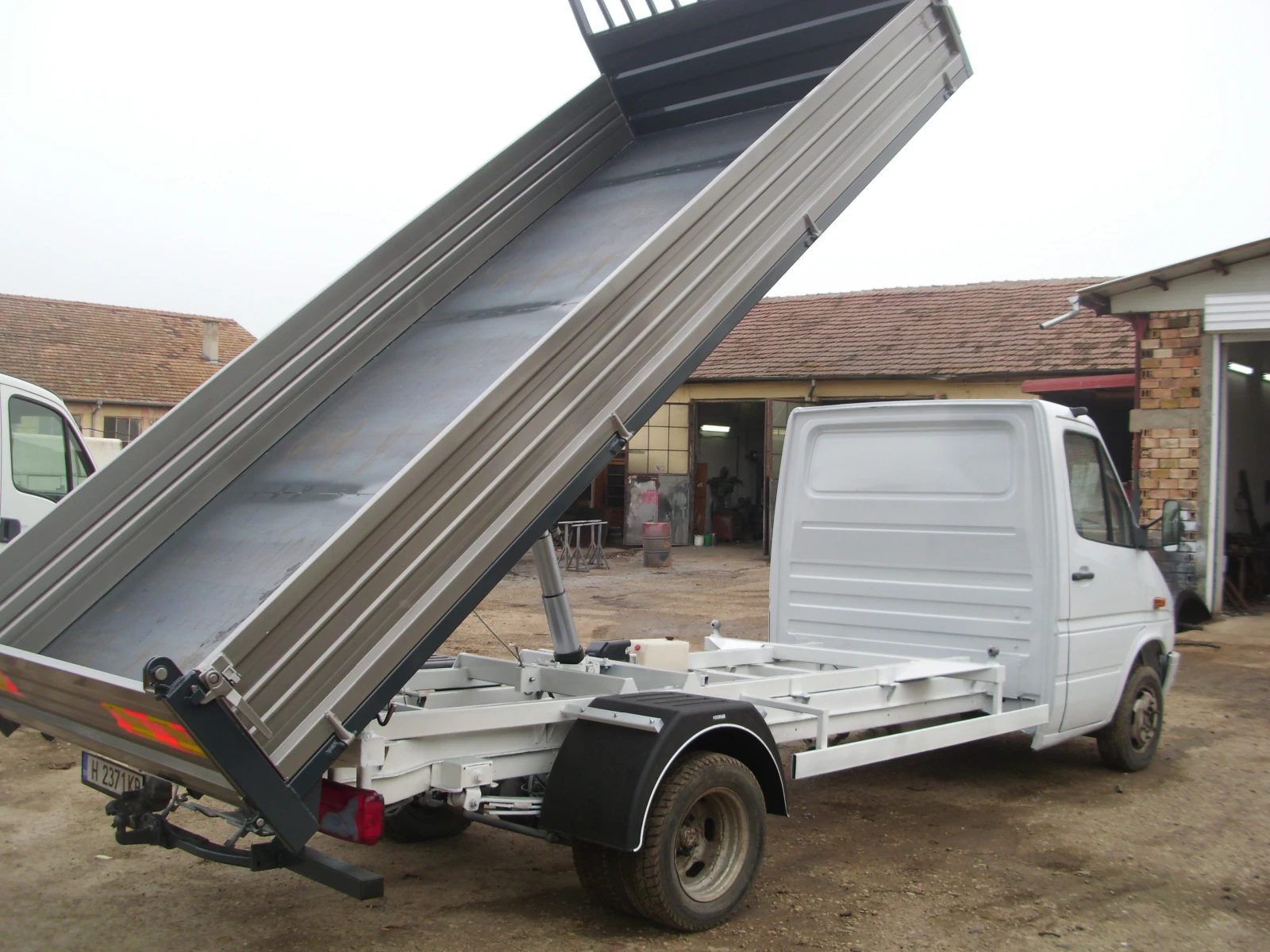 Mercedes-Benz 412 самосвал N1 - изображение 4