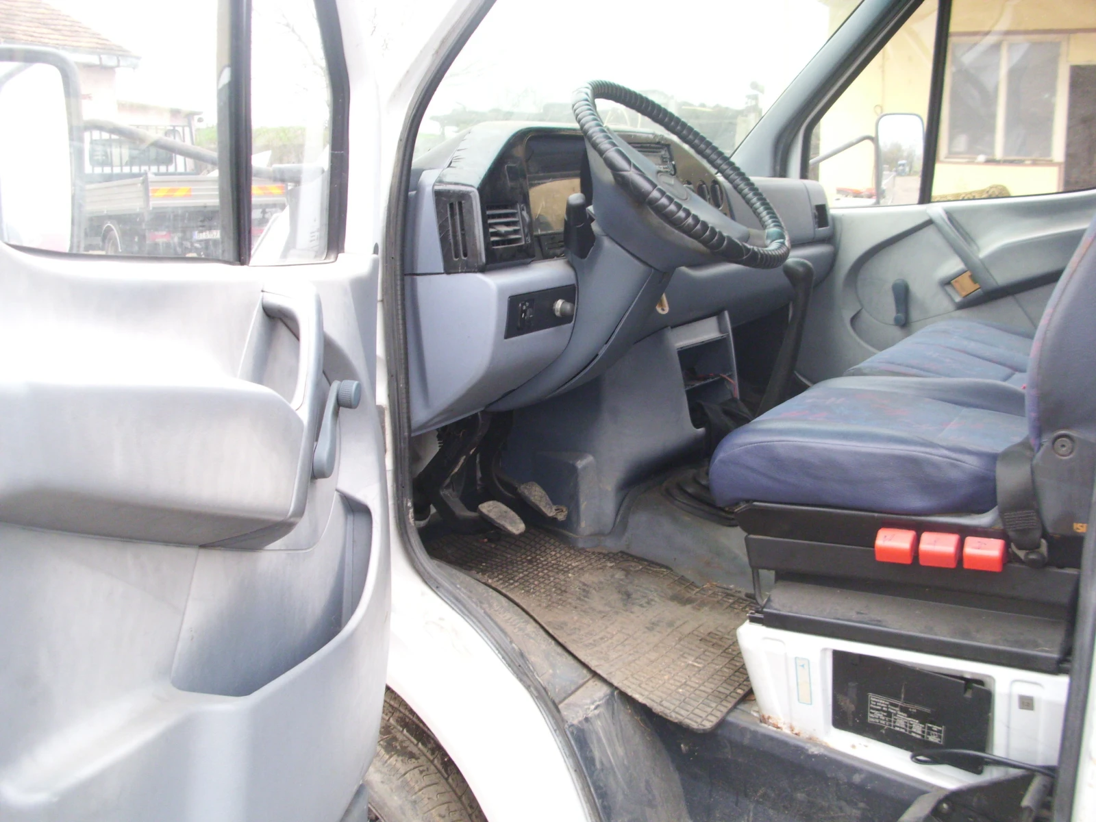 Mercedes-Benz 412 самосвал N1 - изображение 5