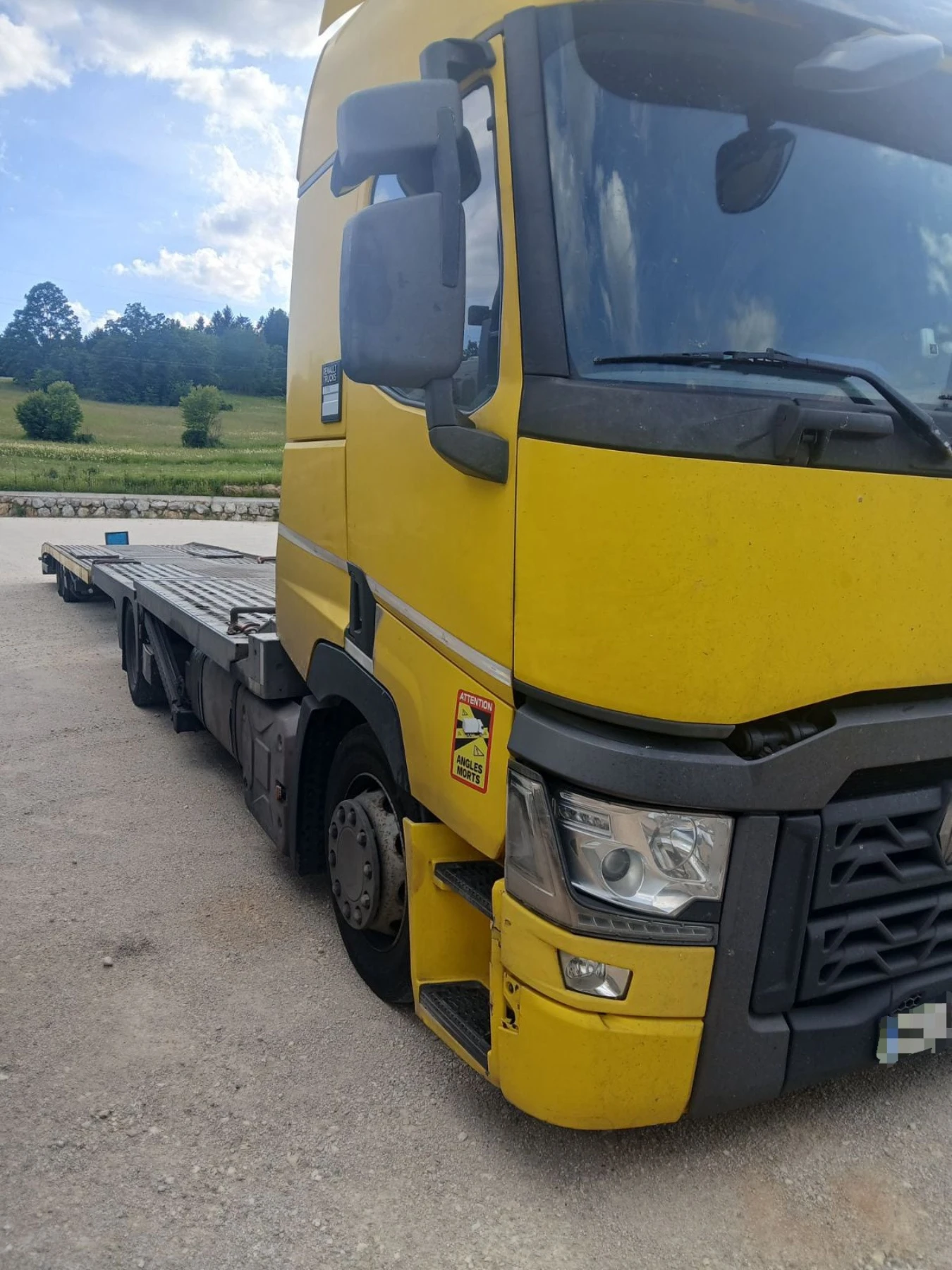 Renault T  380 - изображение 4