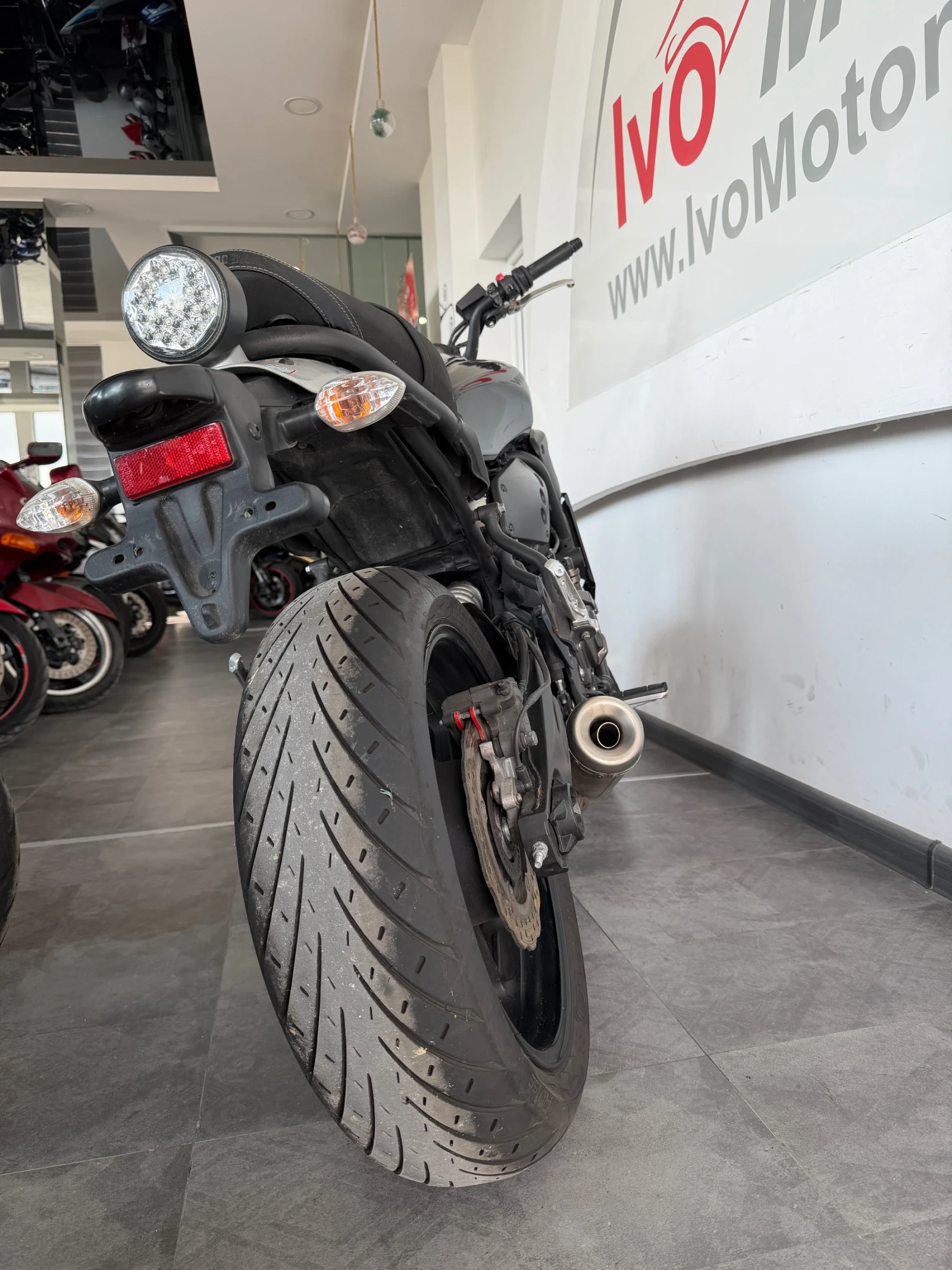 Yamaha XSR700 Без фар, няма изкривявания - изображение 4
