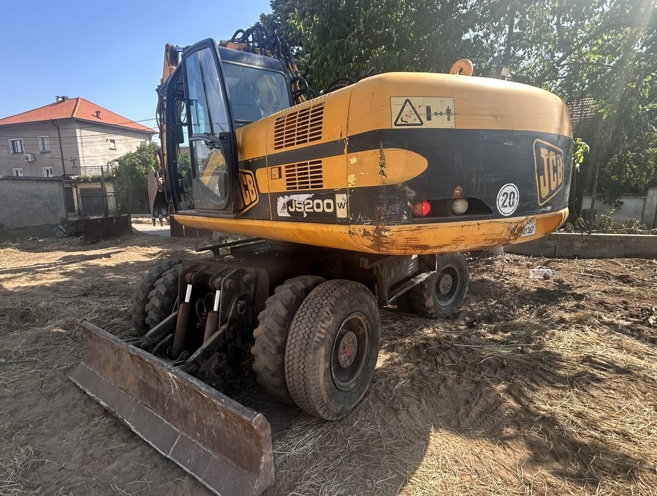 Багер JCB JS200W, снимка 2 - Индустриална техника - 55364728