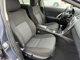 Toyota Avensis 1.8 VVT-i / FACELIFT / NAVI / CAMERA / PODGREV, снимка 11