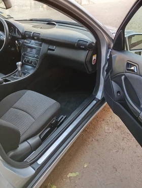 Mercedes-Benz C 220 Facelift, снимка 12