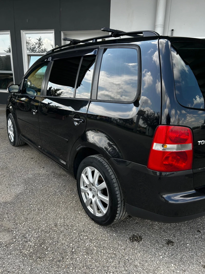 VW Touran 1.9 100к  7местен, снимка 6 - Автомобили и джипове - 46710866