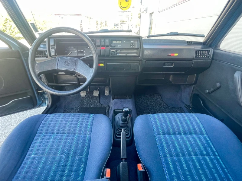 VW Golf 1, 6, снимка 13 - Автомобили и джипове - 47663896