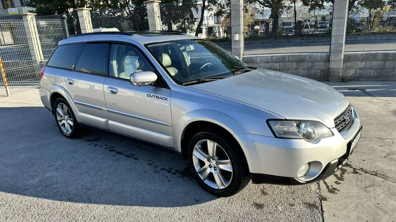 Subaru Outback, снимка 3 - Автомобили и джипове - 47814028