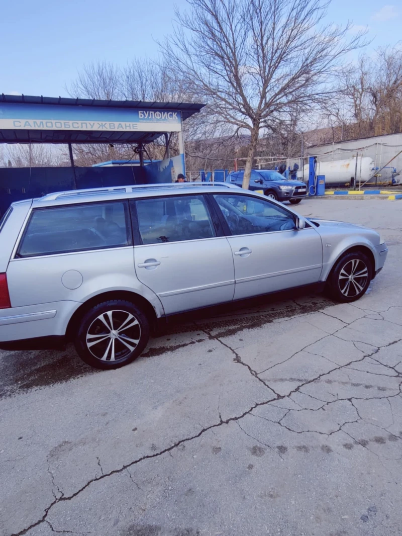 VW Passat 1.9TDI 131к.с 6-ск, снимка 3 - Автомобили и джипове - 49079459