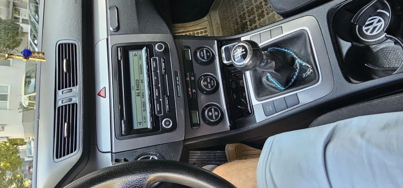 VW Passat 2.0 Common rail, снимка 8 - Автомобили и джипове - 52519074