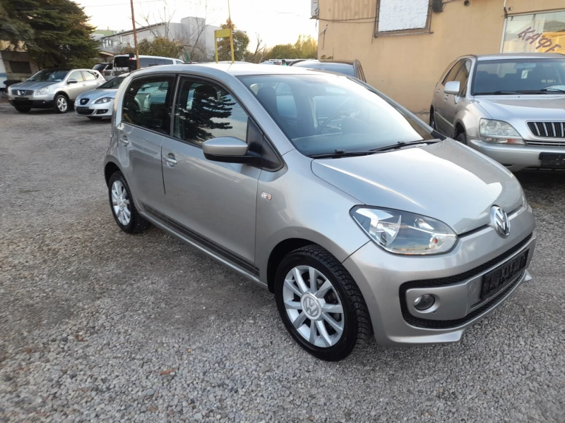 VW Up 1.0i, снимка 3 - Автомобили и джипове - 52249765