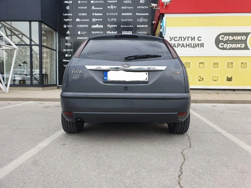 Ford Focus 1.8 TDCI, снимка 4 - Автомобили и джипове - 52486346