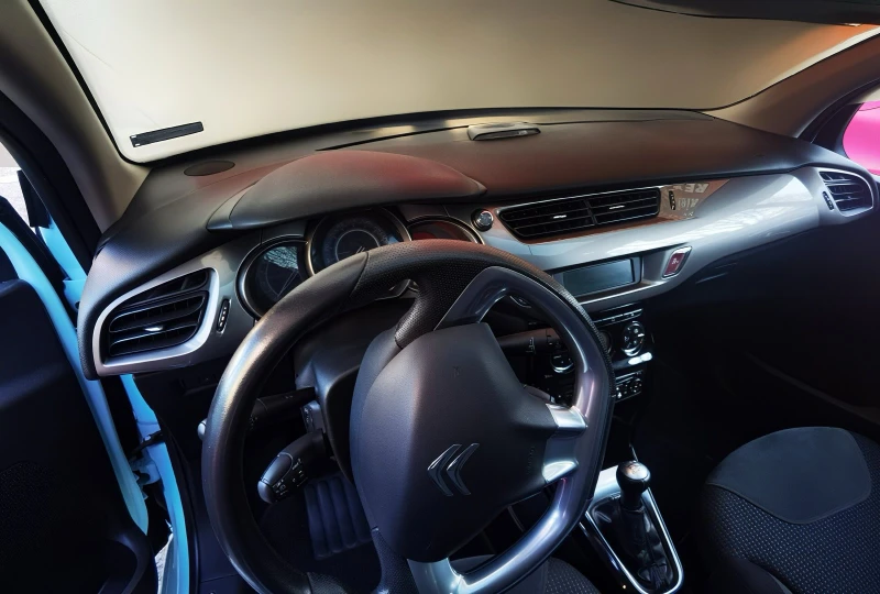 Citroen C3, снимка 5 - Автомобили и джипове - 52653259