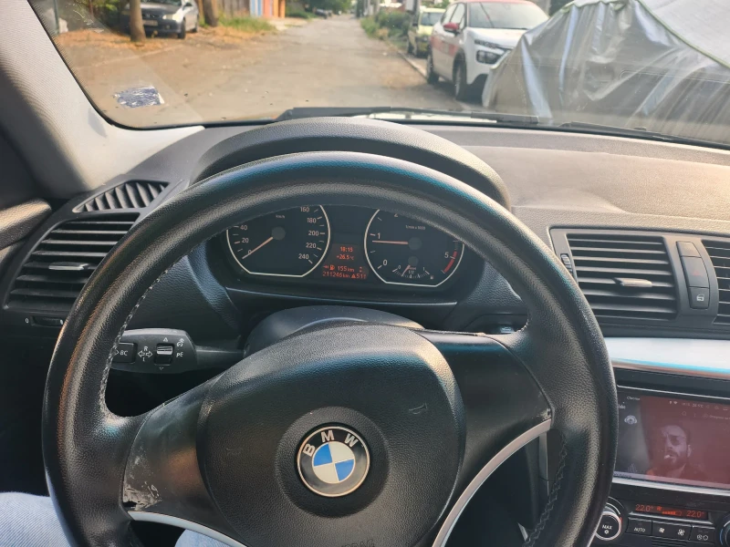 BMW 118, снимка 10 - Автомобили и джипове - 52654789