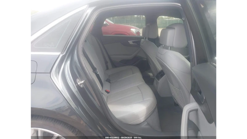 Audi A4 Premium, снимка 9 - Автомобили и джипове - 52656357