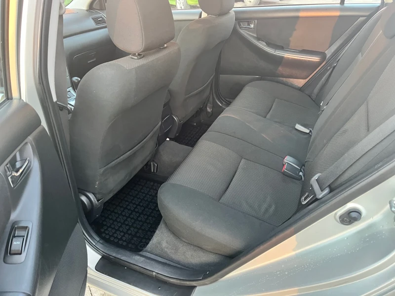 Toyota Corolla 1.4 d4d Auto! , снимка 10 - Автомобили и джипове - 53270130