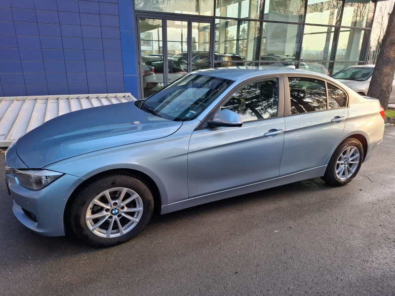 BMW 320 2.0i , снимка 5 - Автомобили и джипове - 53341340