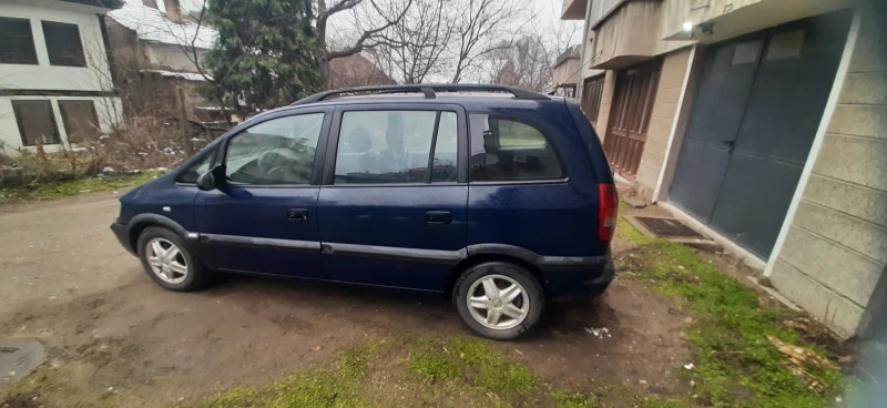 Opel Zafira, снимка 5 - Автомобили и джипове - 53470826