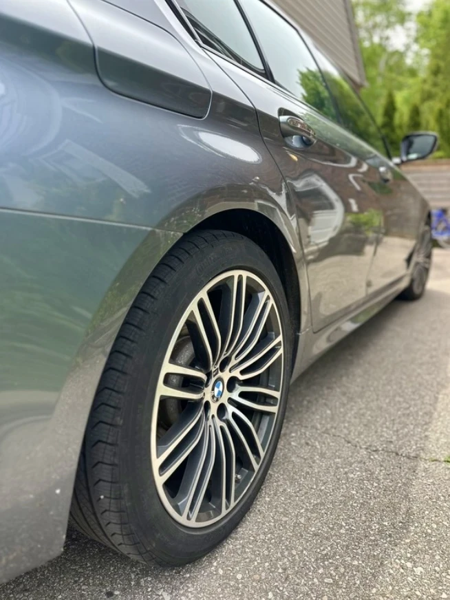 BMW 530 xDrive/display key/keyless/подгрев/панорама/лизинг - изображение 5
