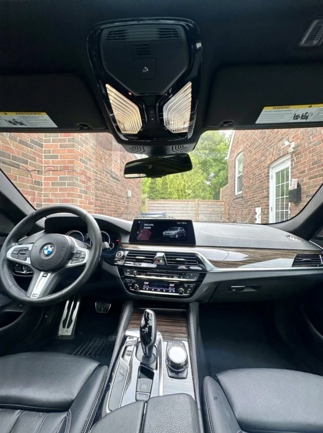 BMW 530 xDrive/display key/keyless/подгрев/панорама/лизинг - изображение 8