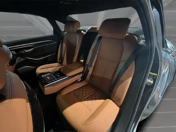 Audi S8 Quattro = Black Optic Plus = Carbon Гаранция, снимка 10 - Автомобили и джипове - 54372654