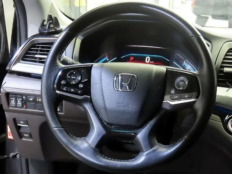 Honda Odyssey 3.5  7 места, снимка 8 - Автомобили и джипове - 55717102