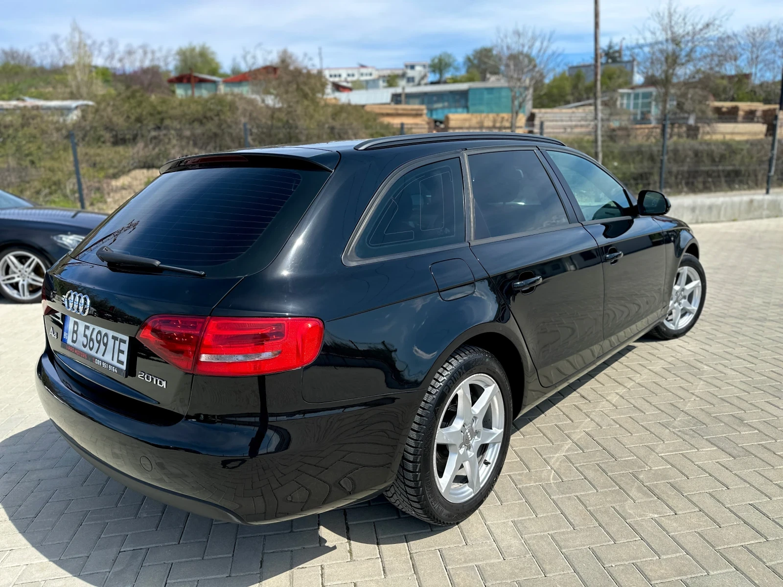 Audi A4 2.0 TDI AVANT - изображение 4