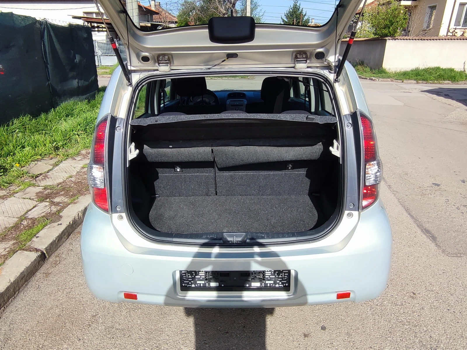 Daihatsu Sirion 1.3i-91kc-КЛИМА-ФЕЙС-ЕВРО4 | Mobile.bg — изображение 13
