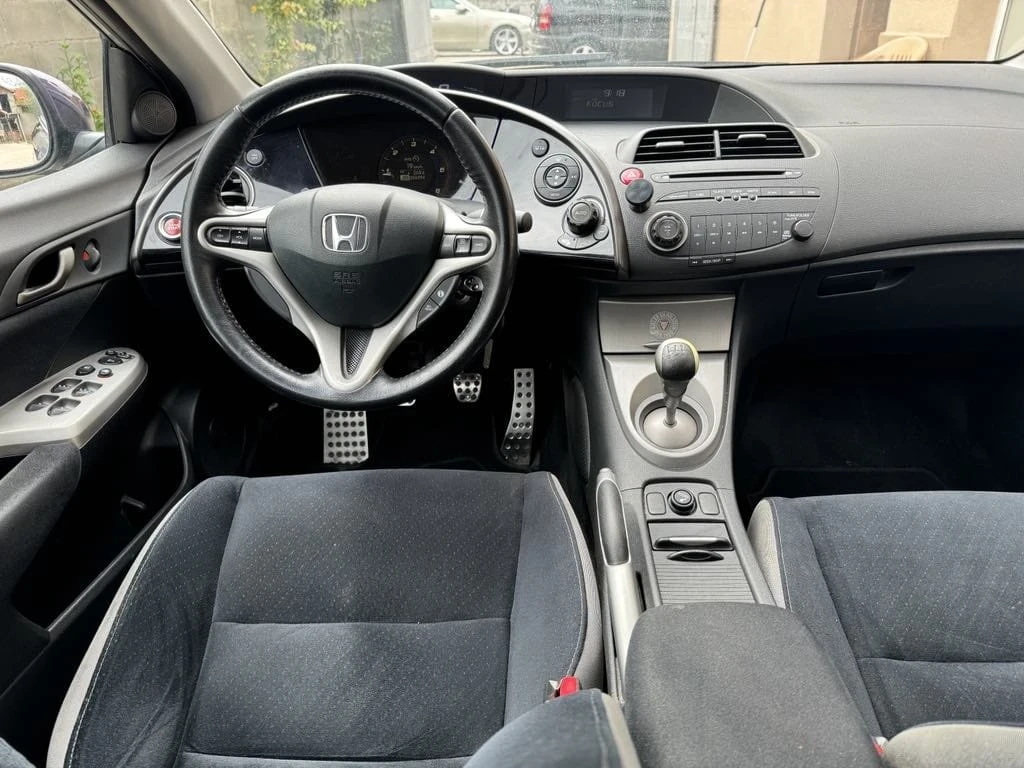 Honda Civic 2.2 i-CTDi  - изображение 3