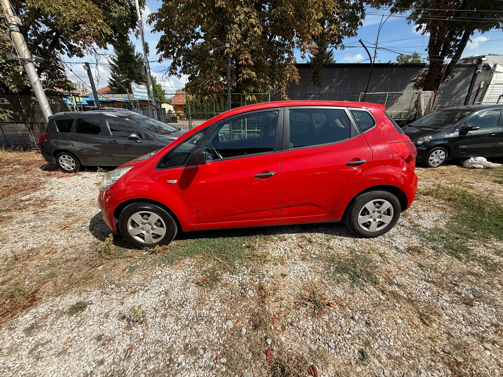 Kia Venga 1, 4 CRDI - изображение 3