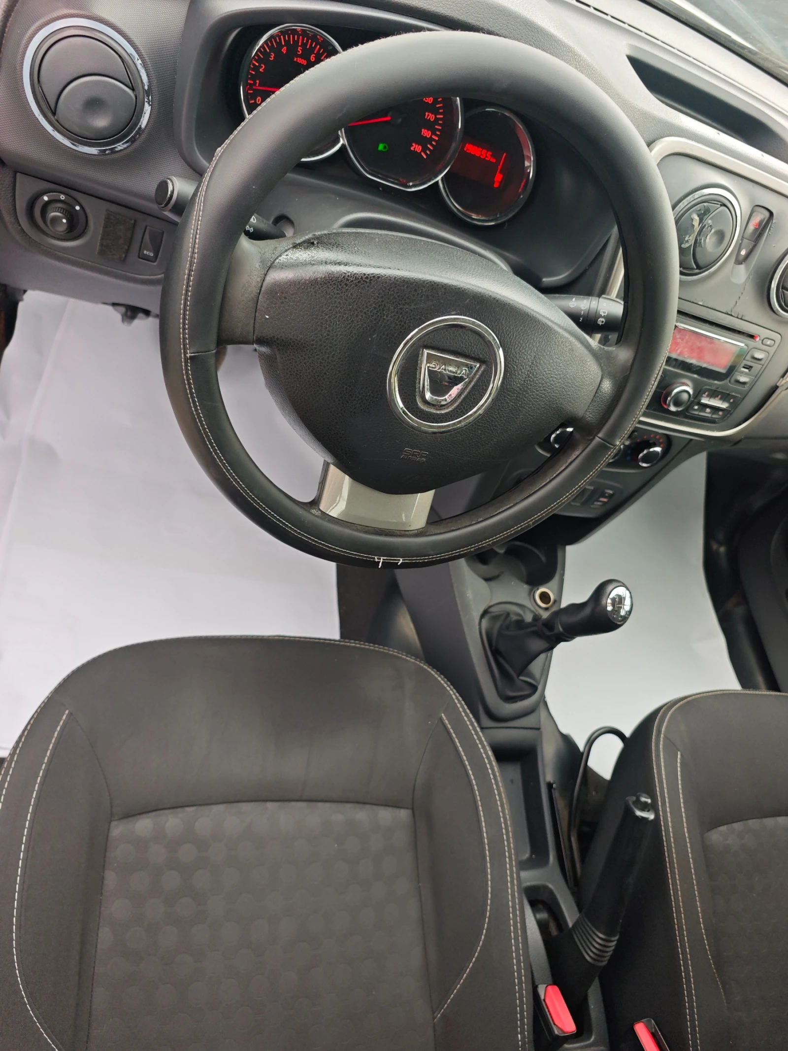Dacia Logan 1.5dci 90кс - изображение 9
