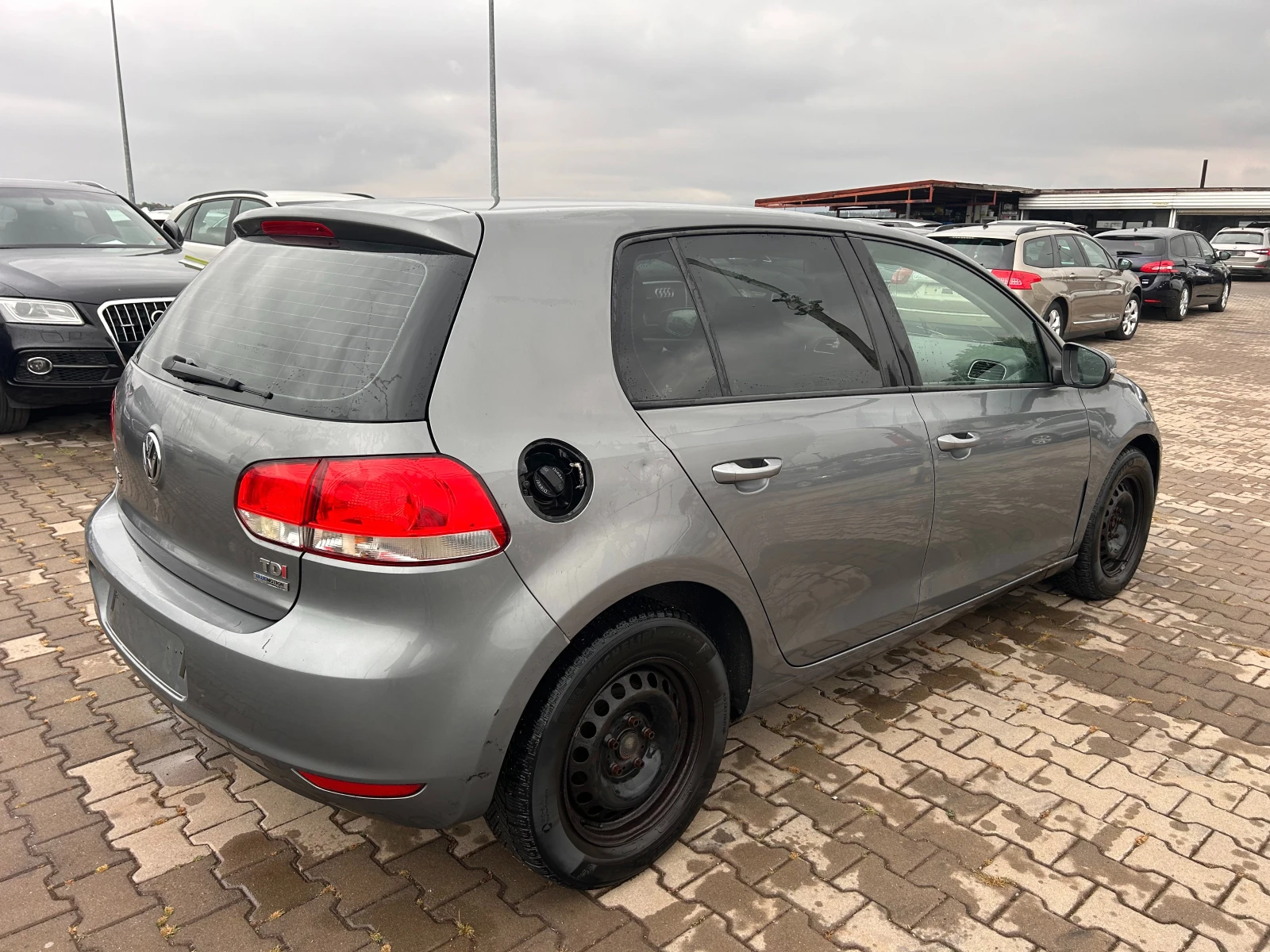 VW Golf 1.6TDI EURO 5 - изображение 6