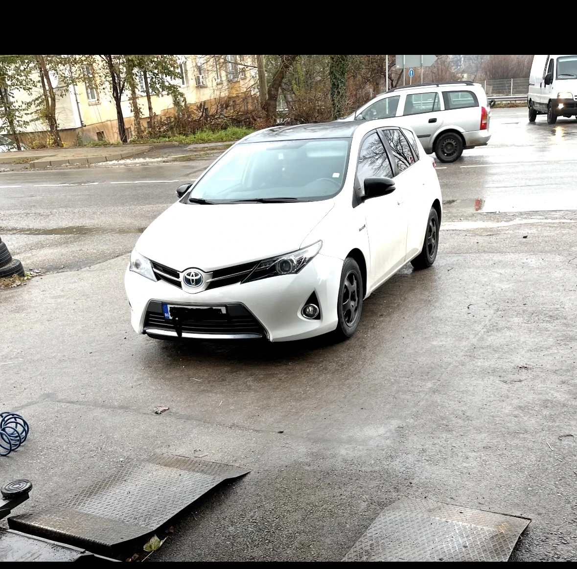 Toyota Auris 1.8 99 ��  | Mobile.bg � ����������� 2
