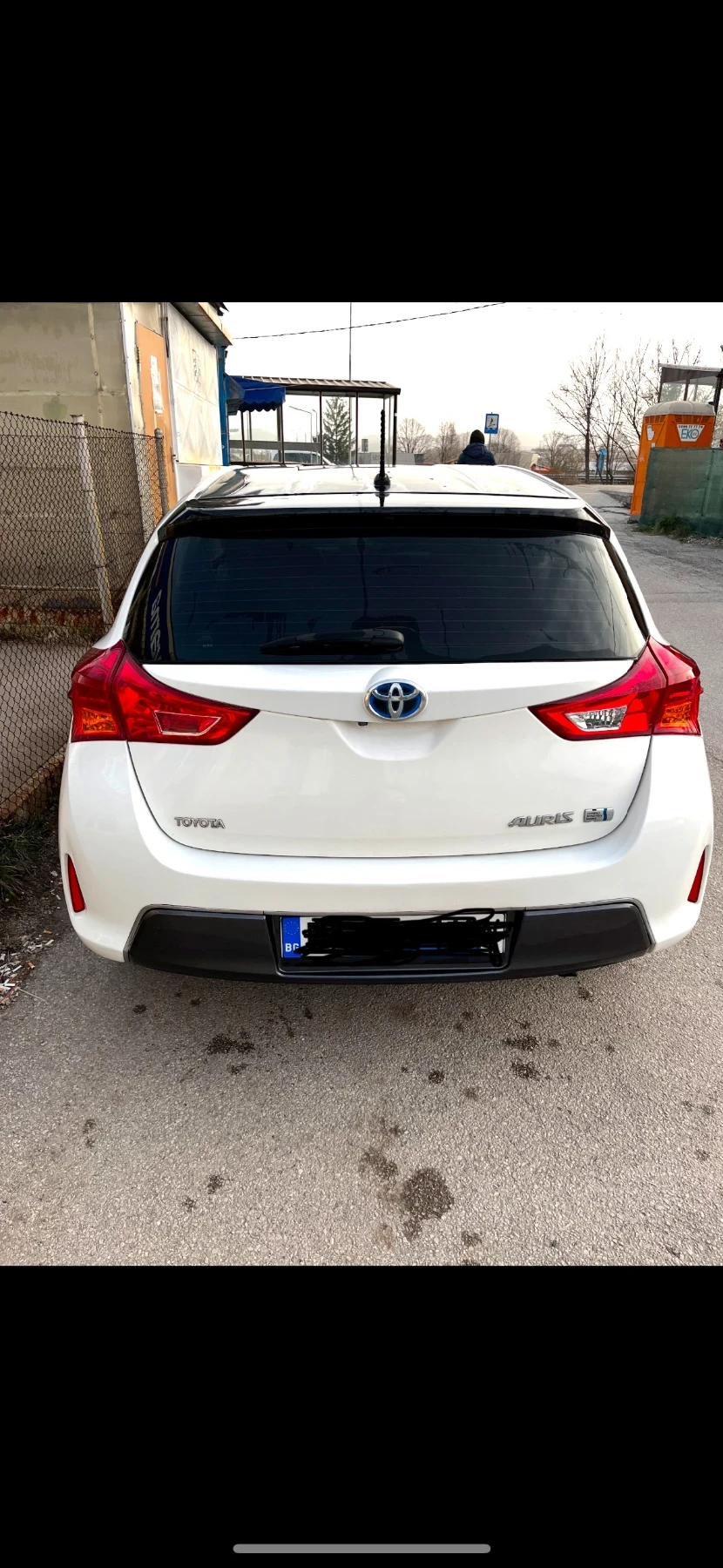 Toyota Auris 1.8 99 кс  - изображение 4