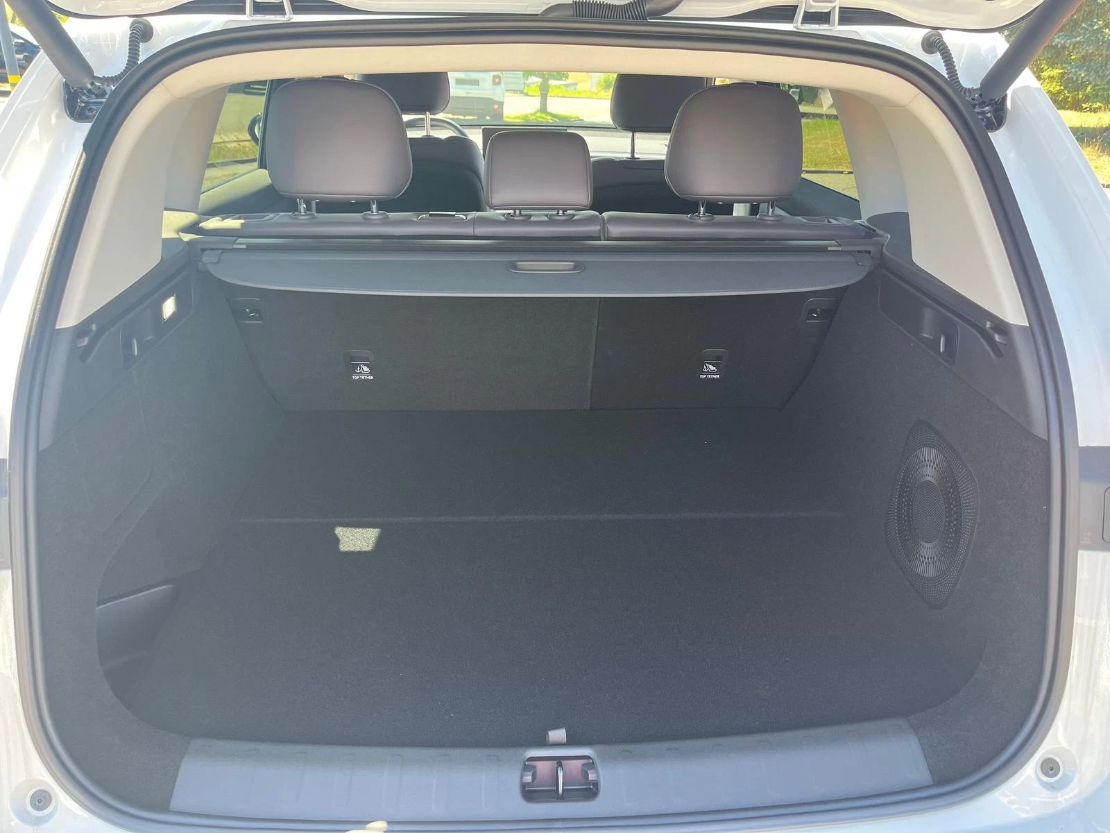 Leapmotor C10 BEV Design  | Mobile.bg � ����������� 12