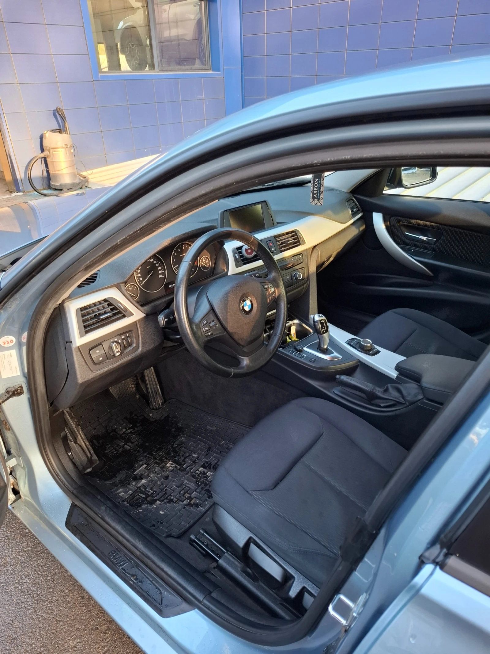 BMW 320 2.0i  - изображение 6