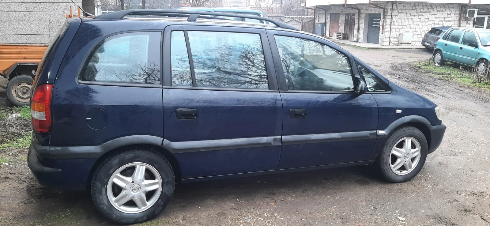 Opel Zafira  - изображение 7
