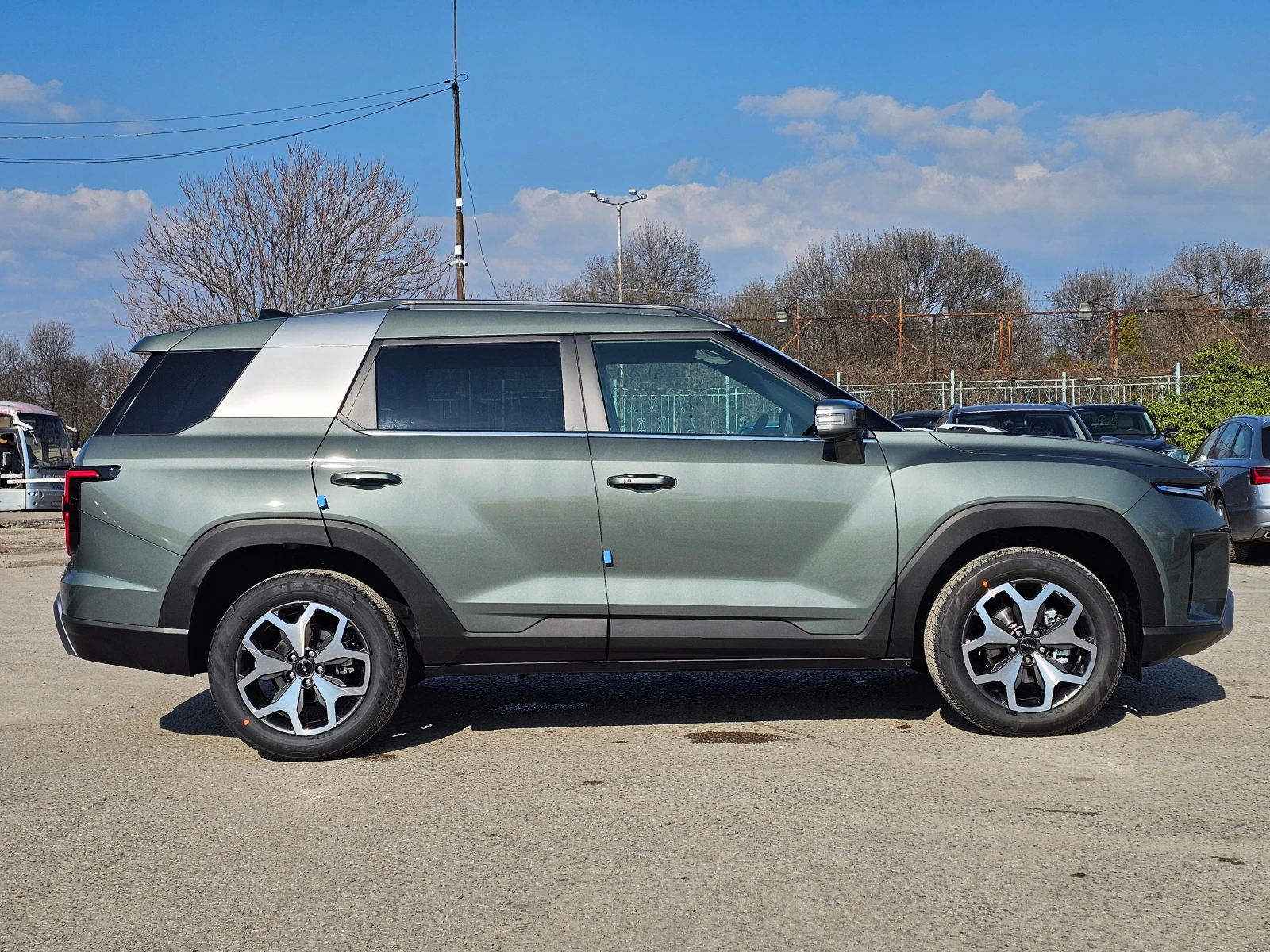 KGM Torres 4x4  А/Т  НОВ, снимка 11 - Автомобили и джипове - 53738029