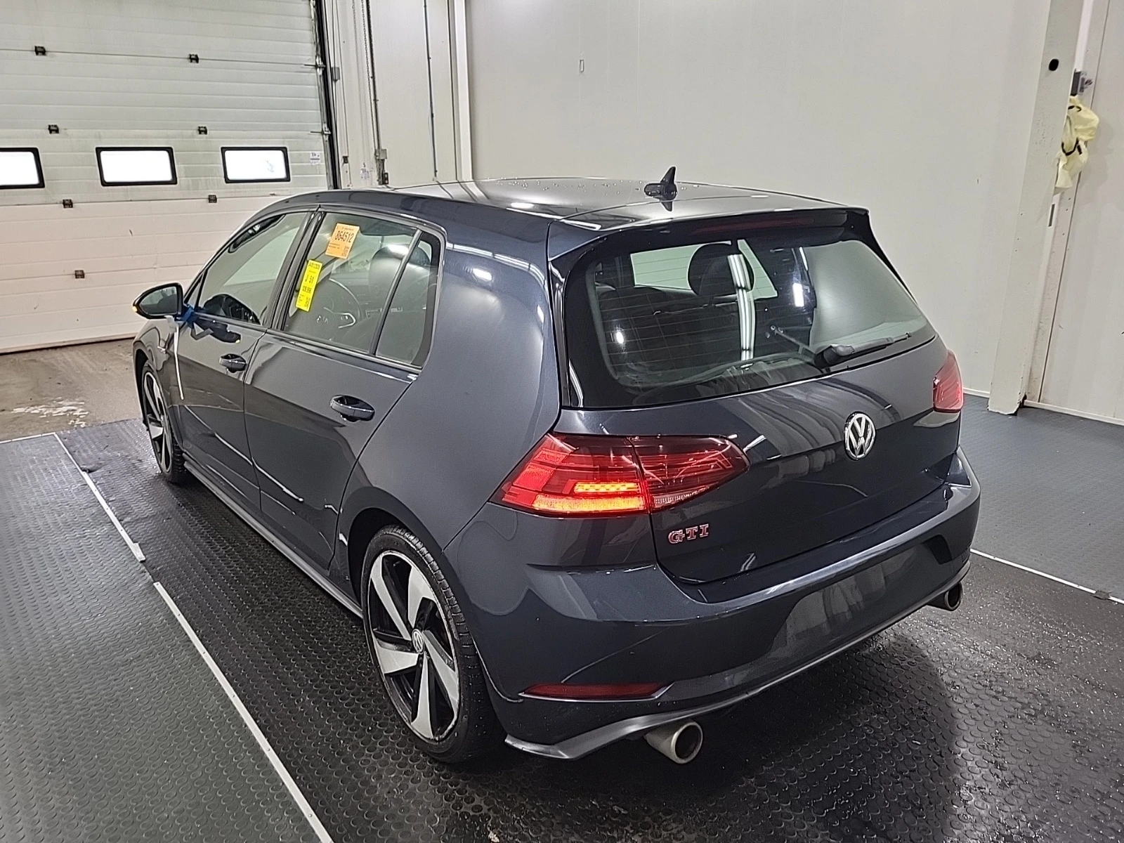 VW Golf GTI �������* * CARFAX * * ���� ������ * *  | Mobile.bg � ����������� 6