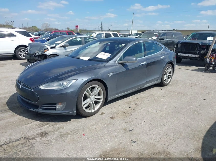Tesla Model S AWD 85D, снимка 2 - Автомобили и джипове - 54169706