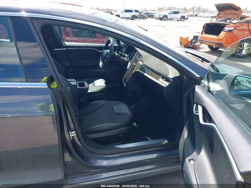 Tesla Model S AWD 85D, снимка 5 - Автомобили и джипове - 54169706