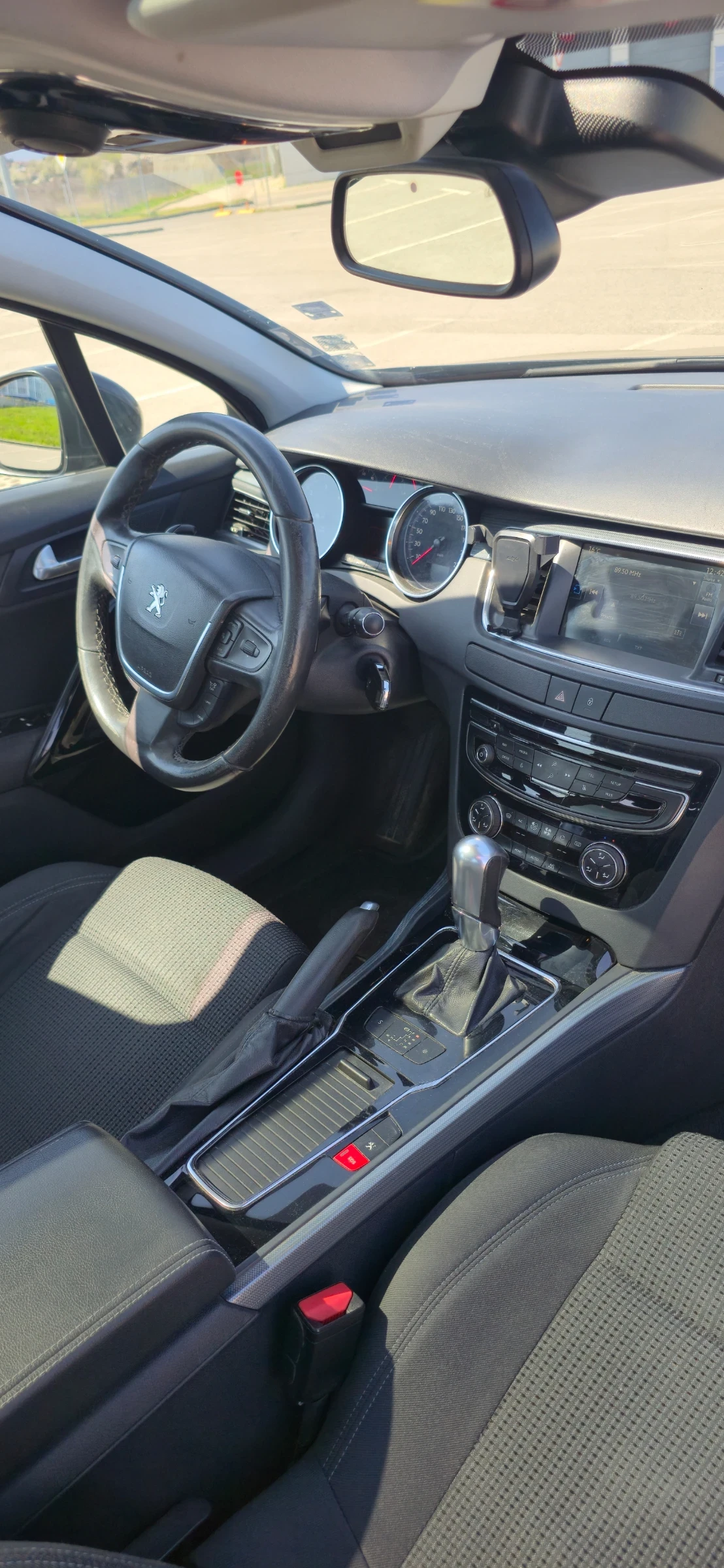 Peugeot 508 1.6 HDI Blue , снимка 17 - Автомобили и джипове - 54284370