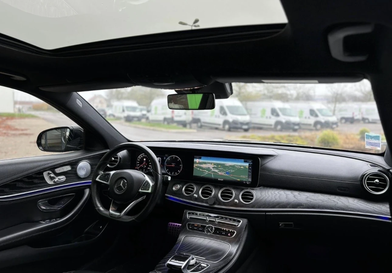 Mercedes-Benz E 200 AMG, снимка 6 - Автомобили и джипове - 54527175