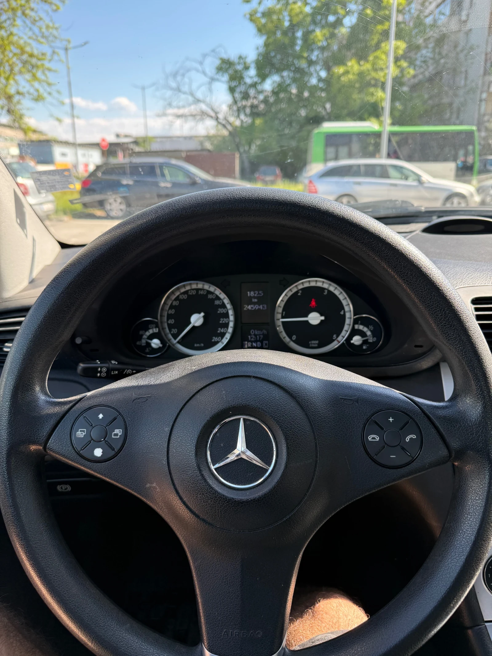 Mercedes-Benz CLC 220 2.2 646 Автоматик, снимка 8 - Автомобили и джипове - 54442327