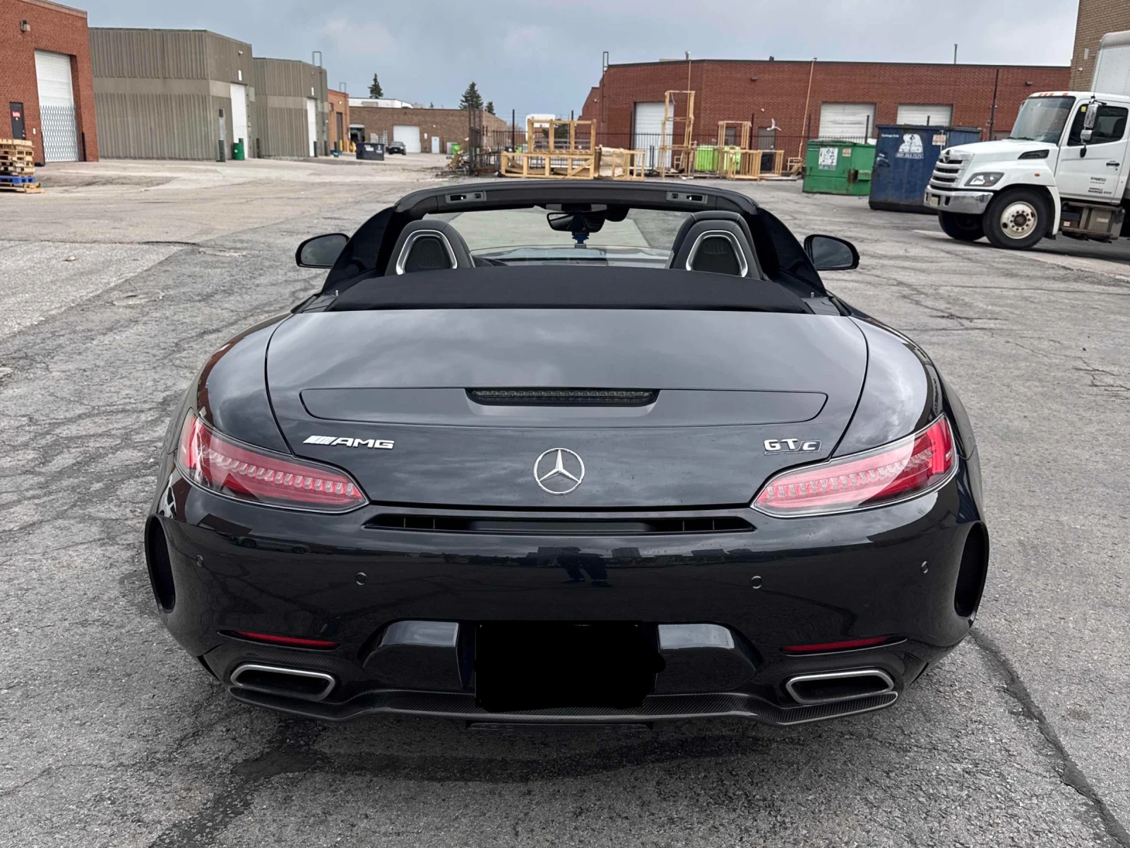 Mercedes-Benz AMG GT C CARFAX * АВТОКРЕДИТ * ПРОГНОЗНА ЦЕНА ДО БГ, снимка 4 - Автомобили и джипове - 54494317