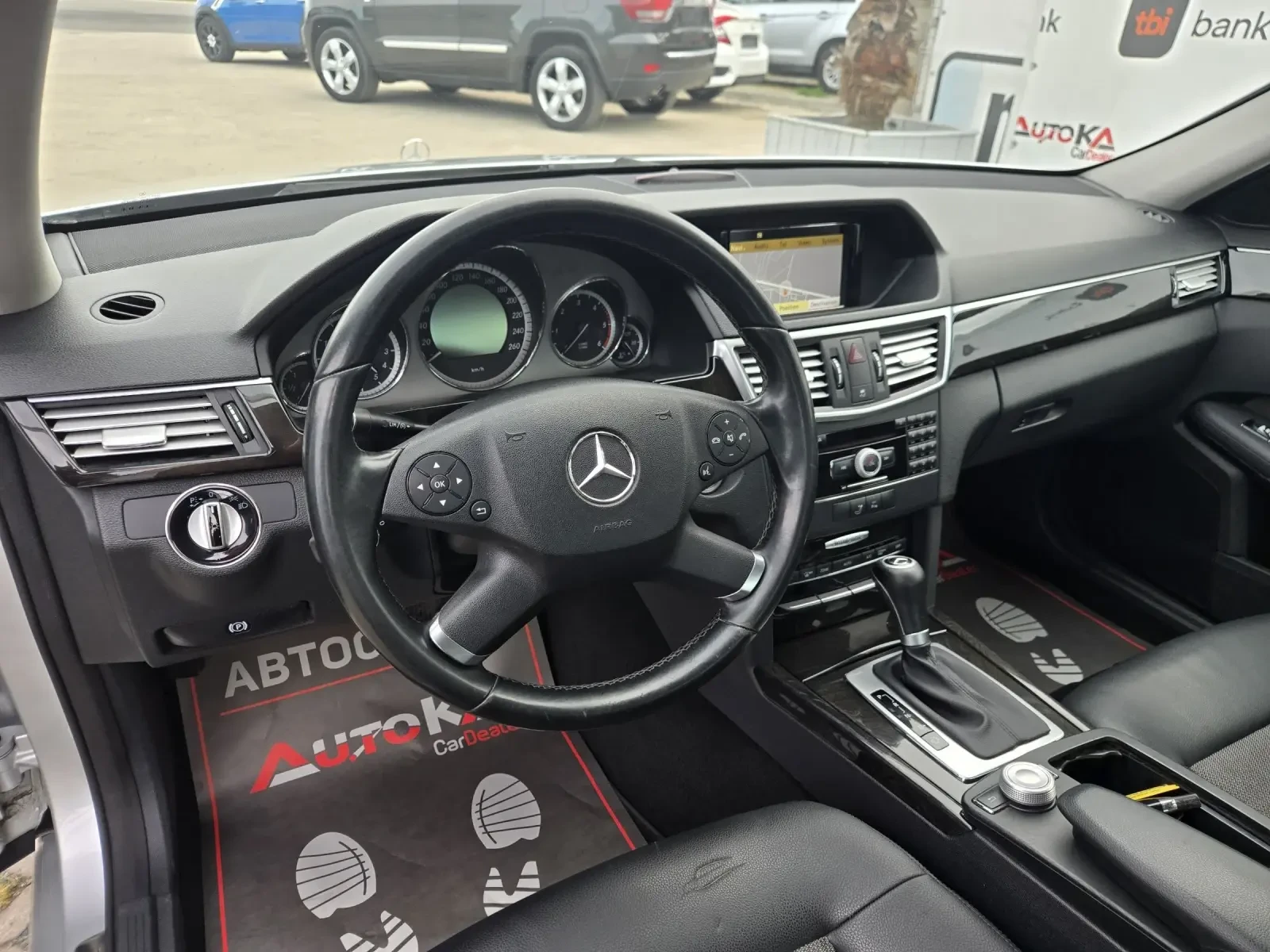 Mercedes-Benz E 220 2.2CDI-170кс= АВТОМАТ= КСЕНОН= НАВИ= AVANTGARDE, снимка 8 - Автомобили и джипове - 54544170