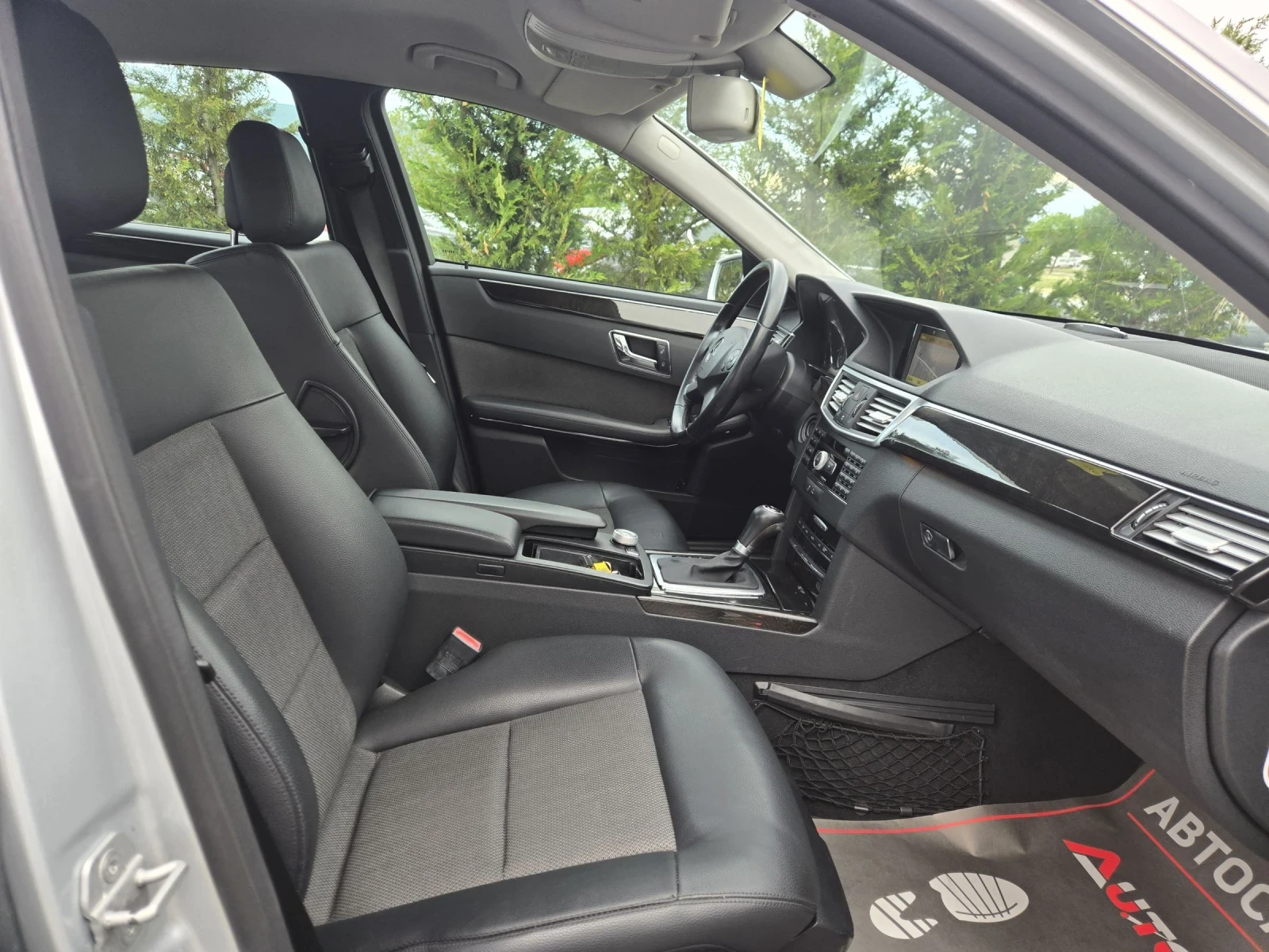 Mercedes-Benz E 220 2.2CDI-170кс= АВТОМАТ= КСЕНОН= НАВИ= AVANTGARDE, снимка 15 - Автомобили и джипове - 54544170