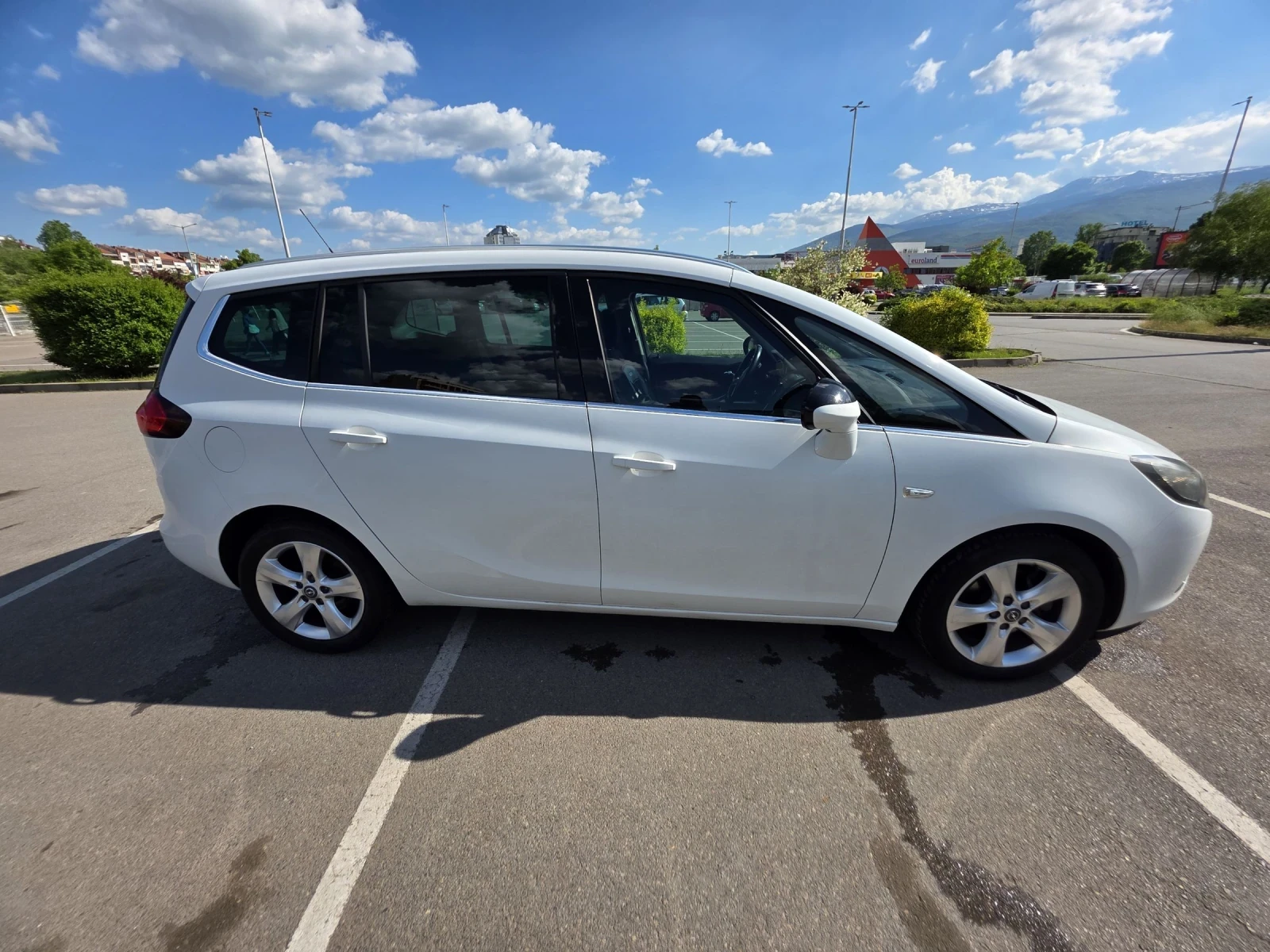 Opel Zafira C TOURER 1.6 EcoM Turbo, снимка 8 - Автомобили и джипове - 54683349