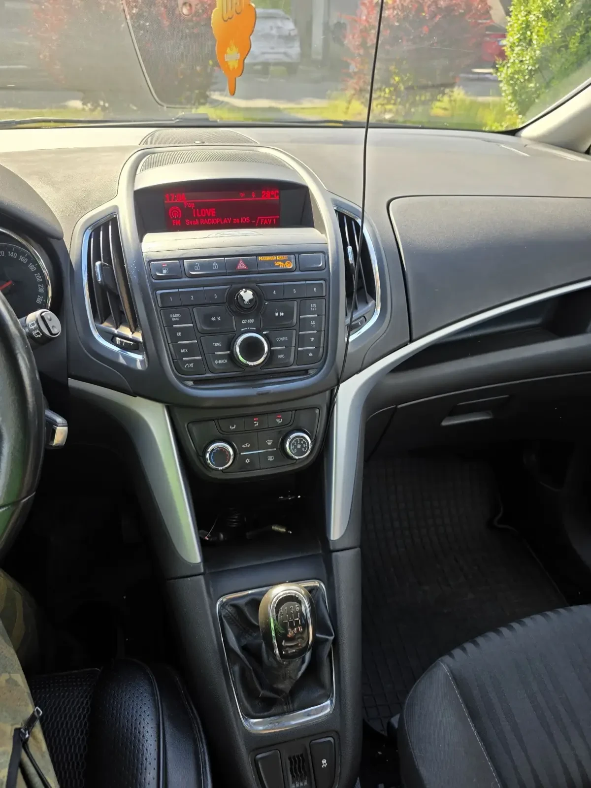 Opel Zafira C TOURER 1.6 EcoM Turbo, снимка 17 - Автомобили и джипове - 54683349